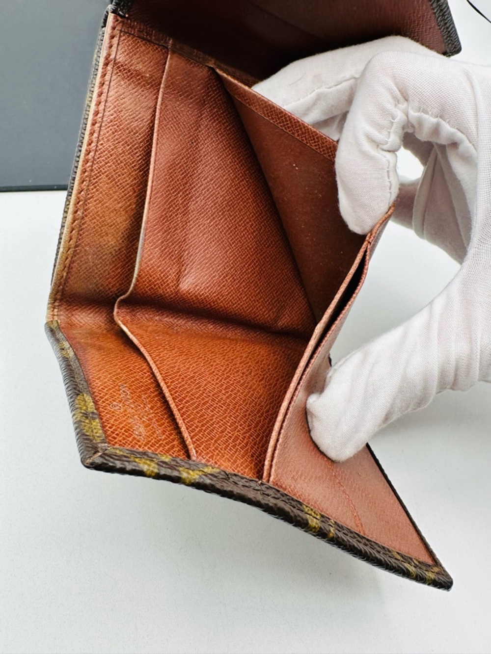 Louis Vuitton Vintage Tri Fold Wallet - Picture 12 of 13